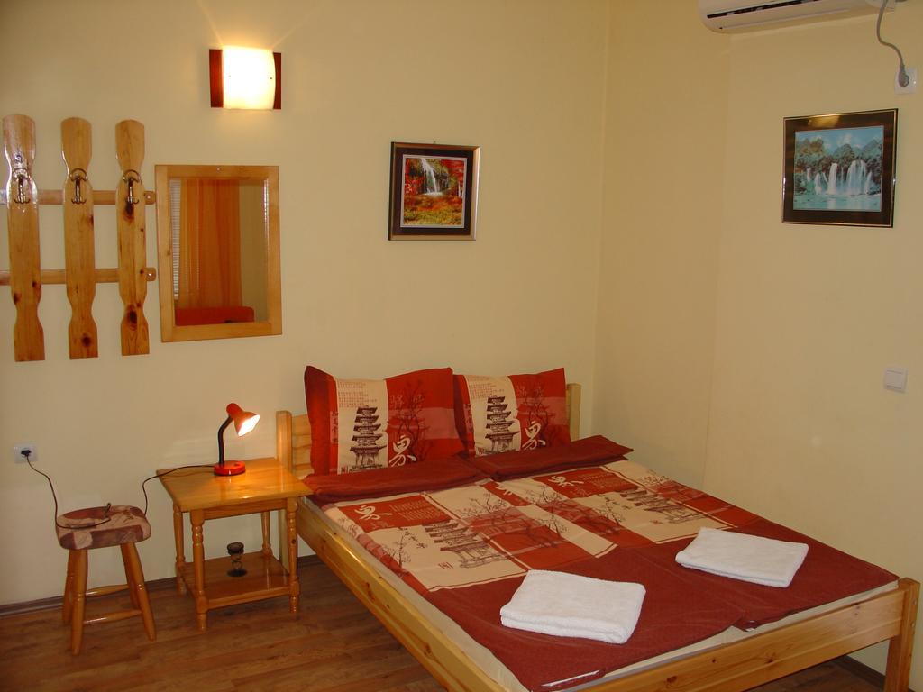 Guest House Alex TTchernomorets Extérieur photo